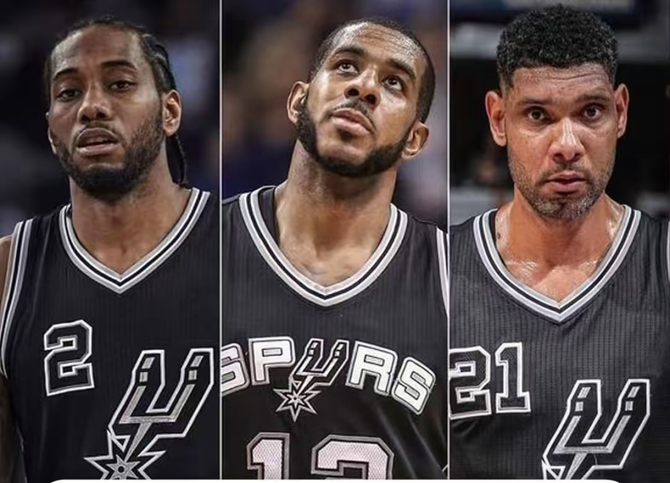 费兰-托雷斯帽子戏法领衔，巴尔吉首球惊艳：巴萨三将书写拉卡图哈尔之夜