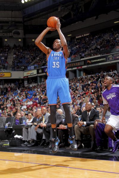 快船队取胜后，马克斯·克罗斯比与詹姆斯·哈登互动交流！