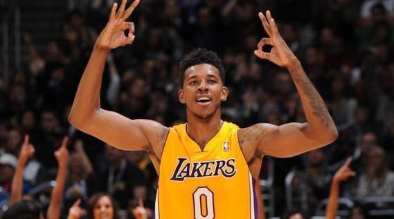 🚨 哈维·阿隆索在冈萨罗首次参加俱乐部训练后就对他充满信心。@diarioas 来源：Madrid Xtra🚨 哈维·阿隆索在冈萨罗首次参加俱乐部训练后就对他充满信心。@diarioas 来源：Madrid Xtra