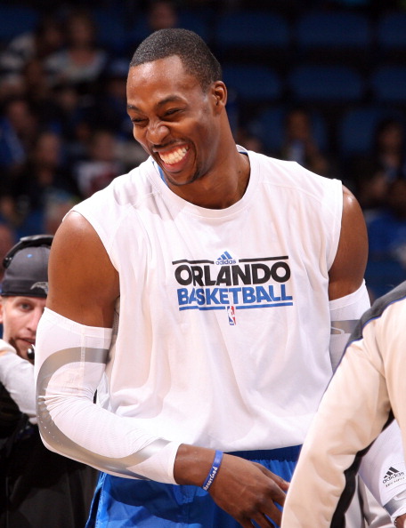 42岁鲍春来现身球场：昔日挚爱罗雪娟嫁豪门儿女双全，他却至今单身引唏嘘