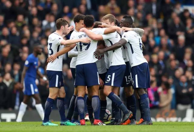 谁更强硬？谁的防守更好？